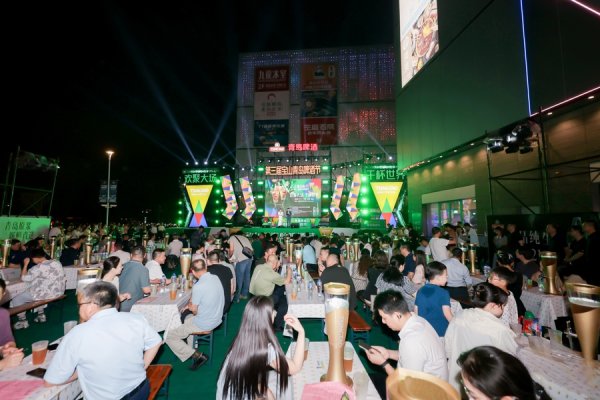 贵丰配资 为期10天，宝山这个啤酒节邀请市民消费狂欢，还为政企交流搭平台